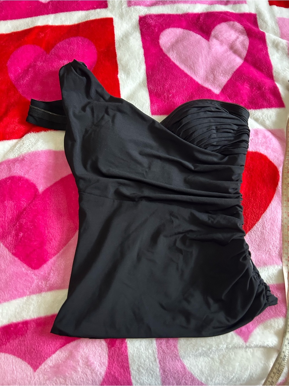 Y2K BEBE KARDASHIANS one shoulder black top